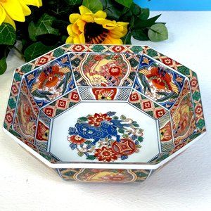 Toyo Nishiki Imari Intricate Floral Japanese Porcelain Octagon Shaped Bowl Japan